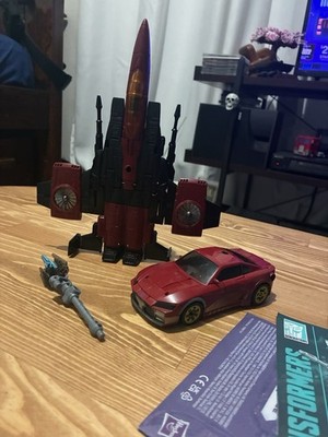 Transformers Earthrise Thrust and Legacy Knockout