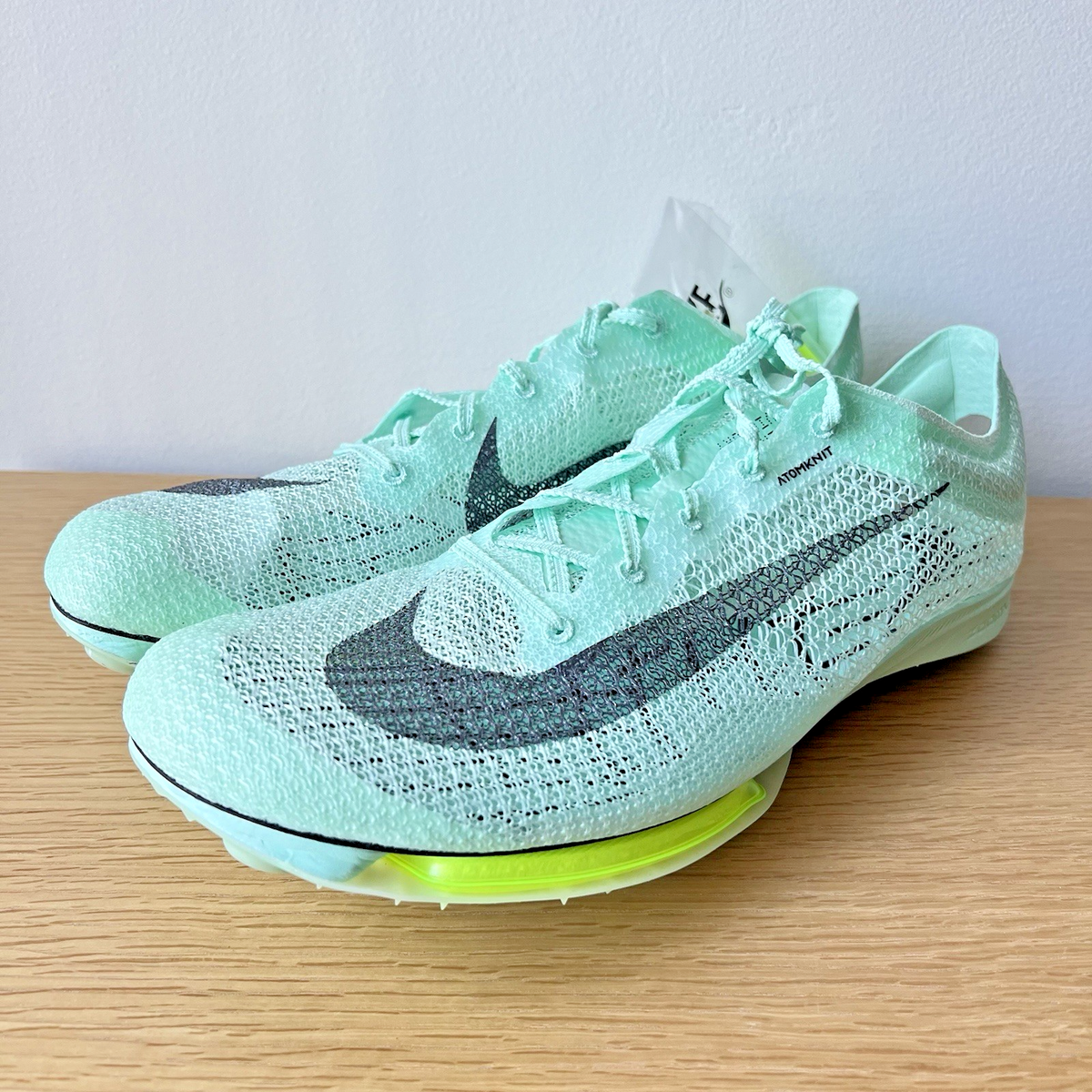 Nike Air Zoom Victory Track & Field Spikes Men's 13 Mint Foam Volt