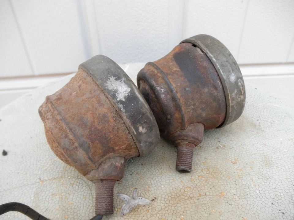 Juego de luces de reversa Studebaker Champion 1941 Foto 3 de 4