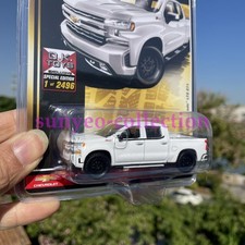 2019 Silverado White 1:64 Diecast Metal Alloy  Modern Pickup Truck Model