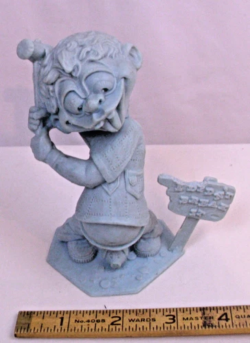 MARX NUTTY MADS BLAME-ITS I DIDN'T BREAK IT PLASTIC FIGURE 1964