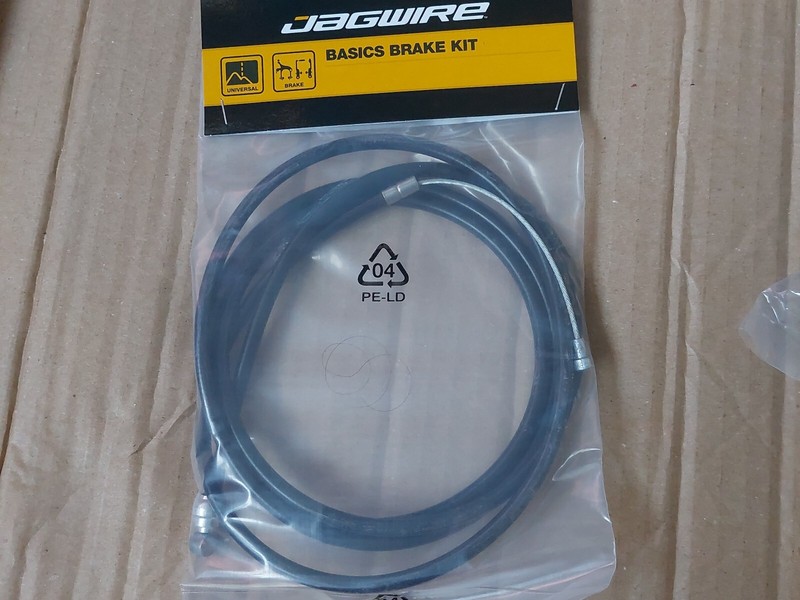Jagwire Rear Brake Cable Road and MTB - Black 