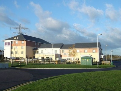 Foto A3 The Beacon Beefeater Grill und Dartford Premier Inn Temple Hill c2012