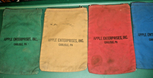 Lot of 4 Vintage Bank Deposit Canvas Zip Bags APPLE ENTERPRISES CARLISLE PA