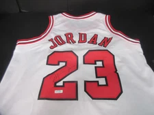 Michael Jordan HAND SIGNED Chicago Bulls Jersey White #23 Autographed COA HOLO