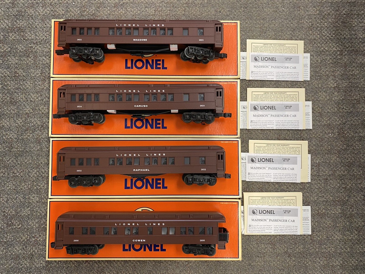 Lionel O Scale 4-Car Madison Passenger Set 6-19075 6-19076 6 Lionel O Scale 4-Car Madison Passenger Set 6-19075 6-19076 6