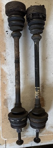 Antriebswelle links rechts hinten Audi A8 VW Passat 8E0501203B / K3 B