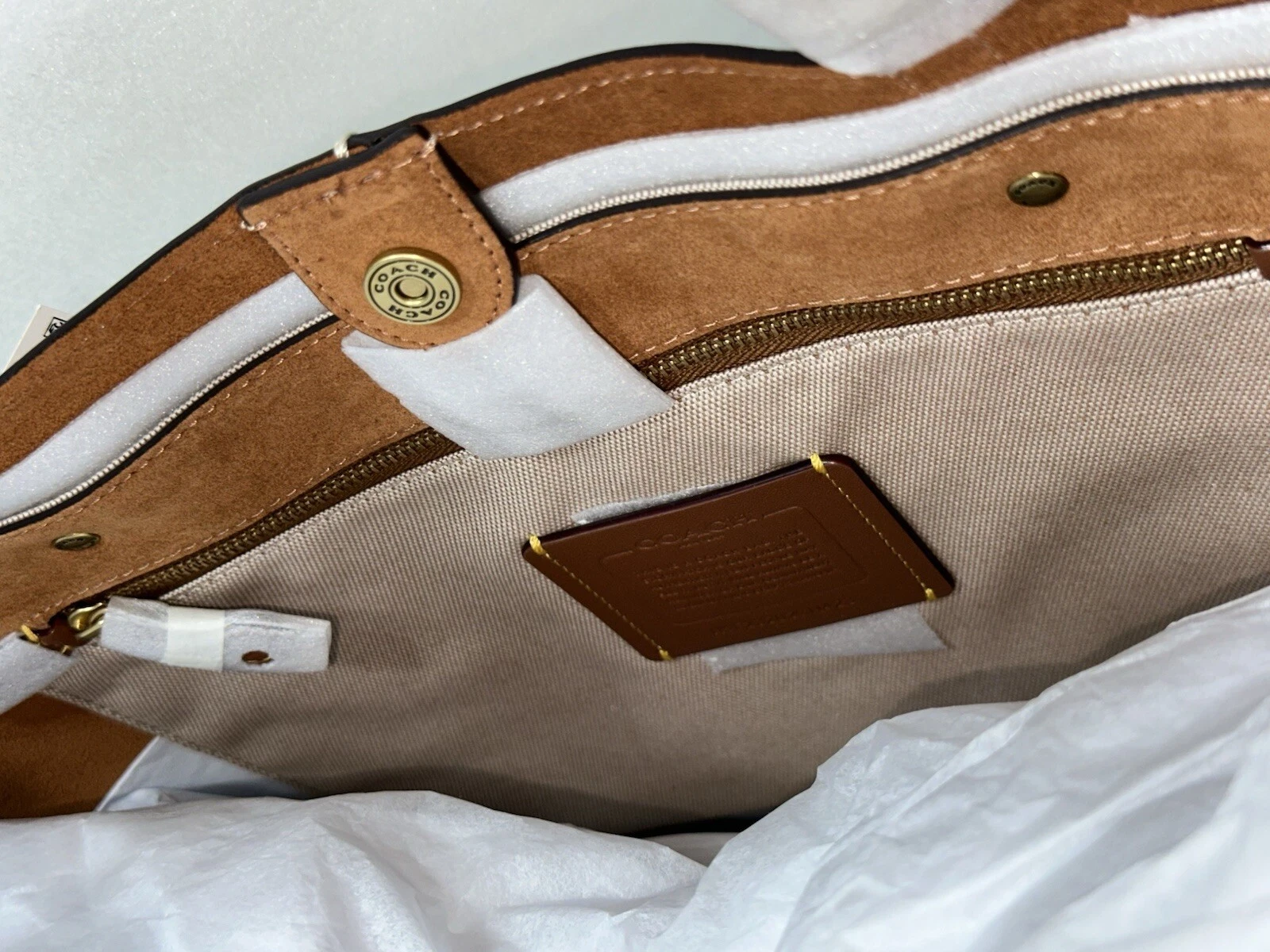 Coach Nomad Tote Bag In Colorblock Avorio North Tote Bag CN423 NUOVISSIMA