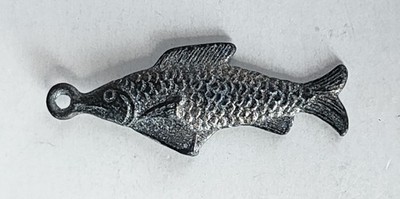 1927 DOWST Vintage Premium Cracker Jack Prize Fish Charm
