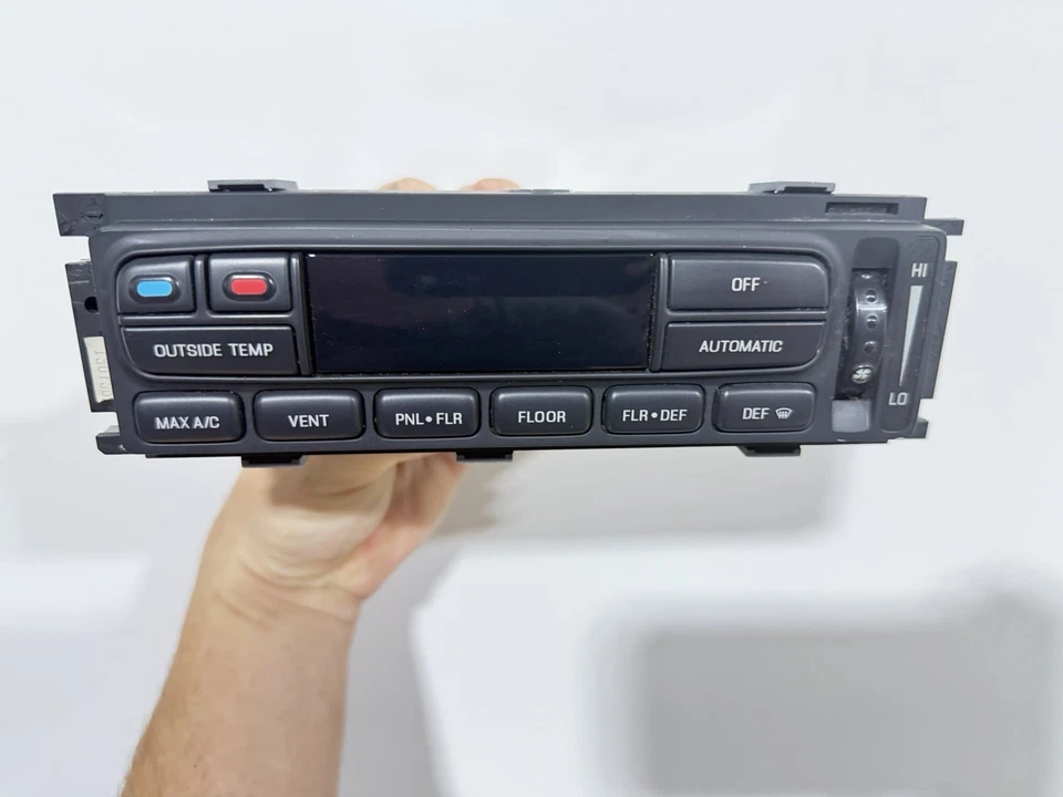 Módulo de control climático temperatura calor aire acondicionado Lincoln Town Car 1995-1997 F70H-19C933-AA Foto 2 de 4