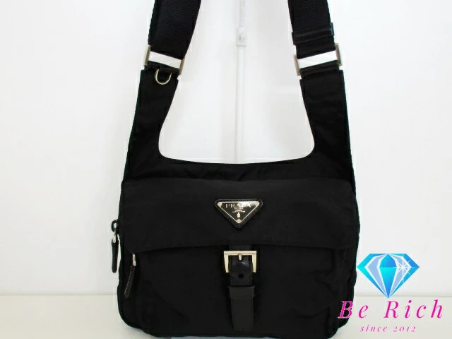 Prada Pocono Black Nylon Logo Shoulder Bag Crossbody for Men & Women Pre-Owned Y0810