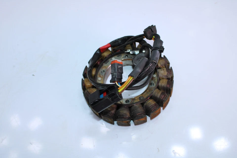 2017 Ski-Doo Renegade 850 Adrenaline E-TEC STATOR GENERATOR 420864420 Foto 4 de 4