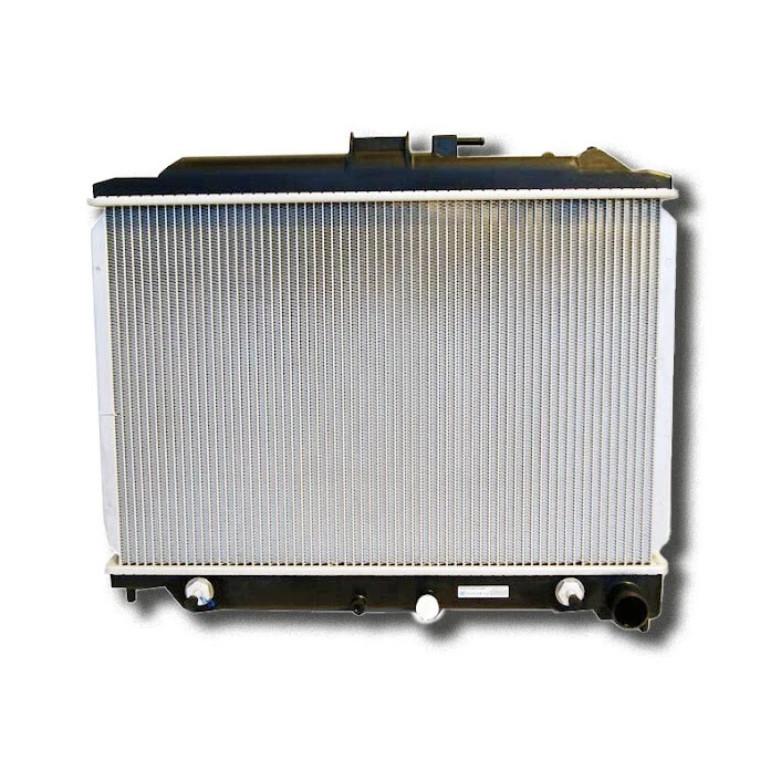 Conjunto de radiador genuino Toyota Land Cruiser UZJ200 16400-50372 FABRICANTE DE EQUIPOS ORIGINALES Foto 4 de 4