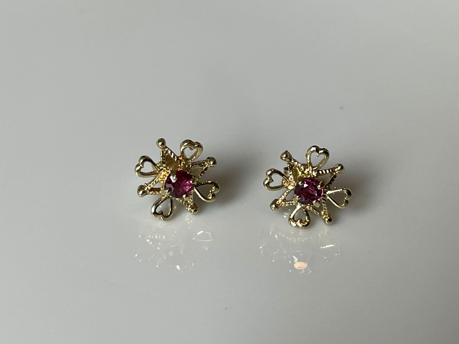 1979 Ruby Earrings 9ct Gold Stud Ruby Openwork Go… - image 8