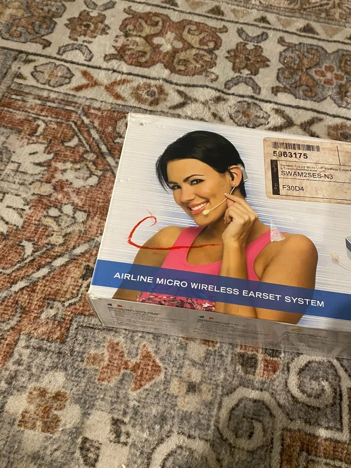 Samson Airline Micro Wireless Earset  Microphone System. AH2, AR2a - Image 3 of 4