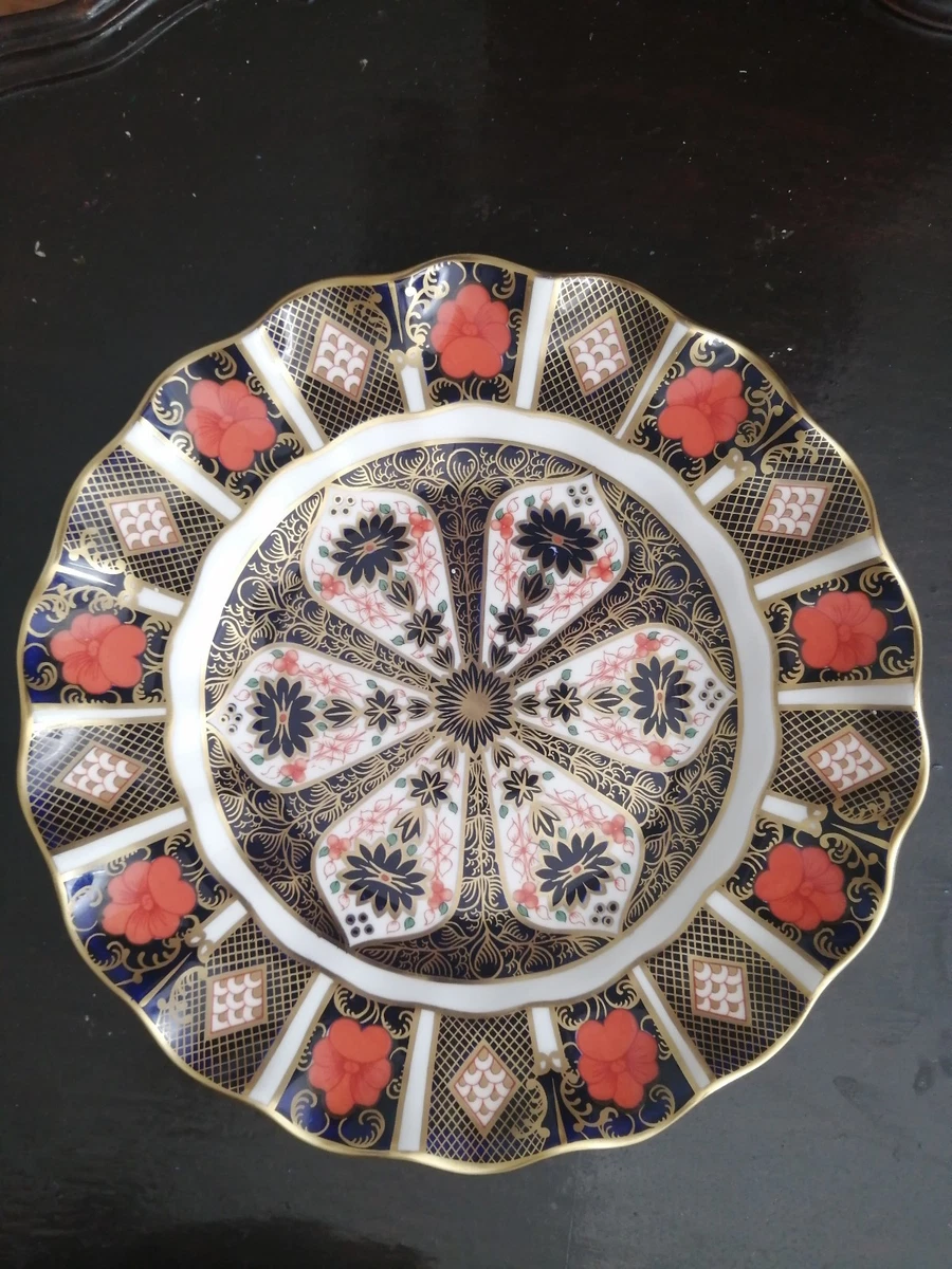 Crown Derby Plate 1128 in Royal Crown Derby Decorative
