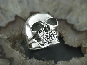 Silberring TOTENKOPFRING 1% Totenkopf Skull Ring One Percenter Silber
