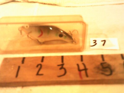 vintage lure,  Crappie , Top Quality Crank Bait white/ silver, with green stripe