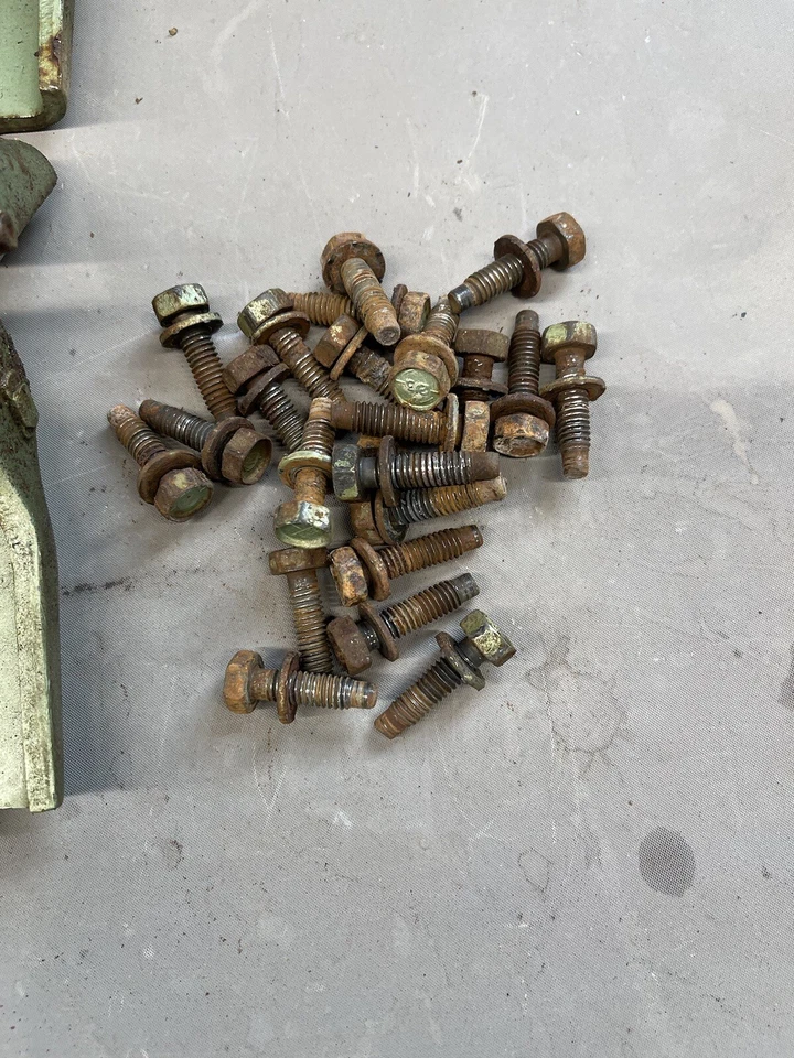 Chevy Impala Wildcat Electra Caprice Bonneville 1969 1970 bisagra de puerta delantera Buick Foto 3 de 4