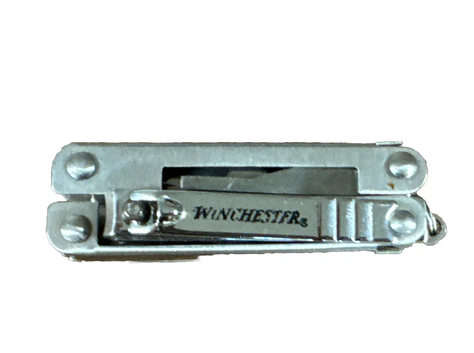 Winchester Stainless 8 Function Multi-Tool with Nail clipper - Imagem 2 de 4