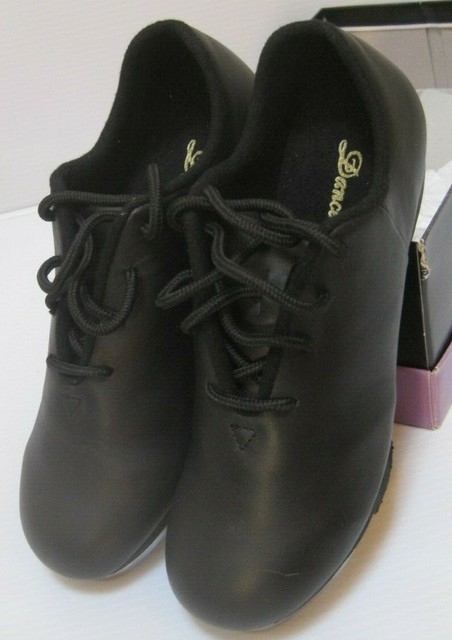 dance class jazz shoes