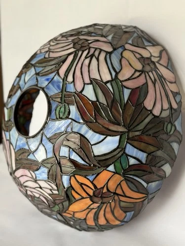 Large Tiffany Style Stained Glass Floral Lamp Shade 16.5” Leaded Glass Daisy VTG