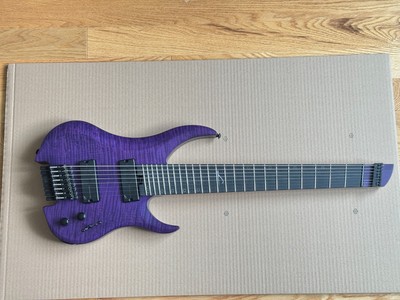 Legator G8FSS Ghost 8 Multi-Scale 8-String Headless Guitar Purple Flame