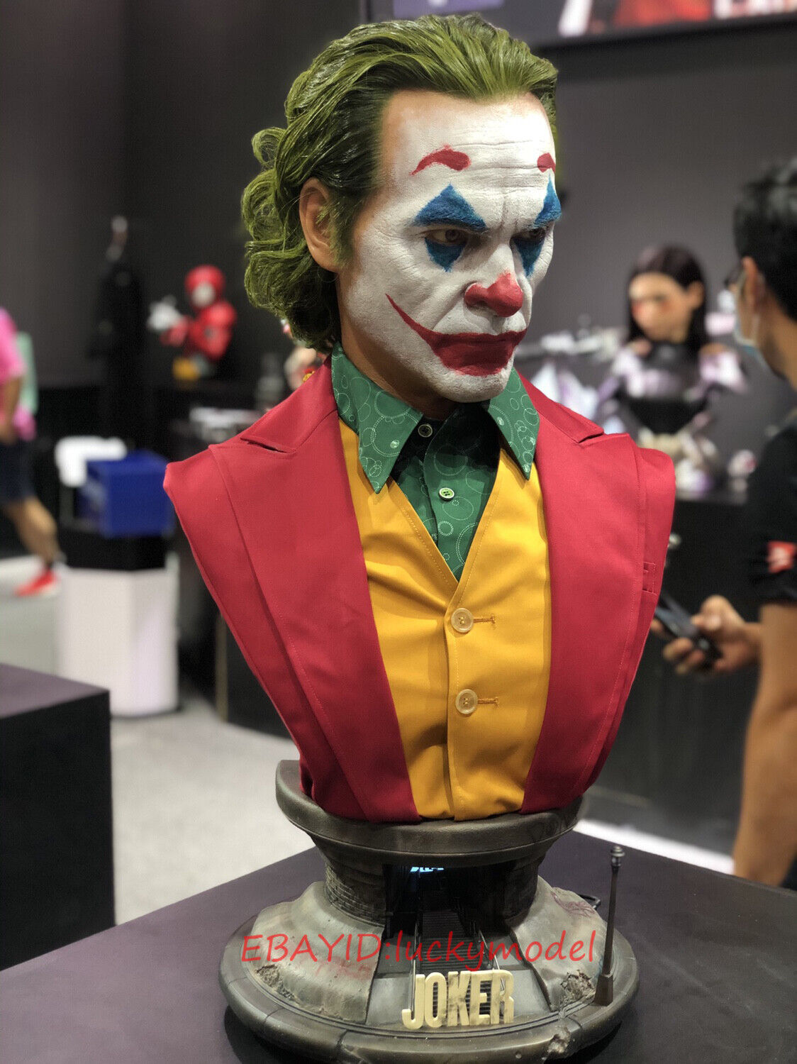 Queen Studios Batman Joker2019 Joaquin Phoenix 1/1 Limited Edition BUST In Stock