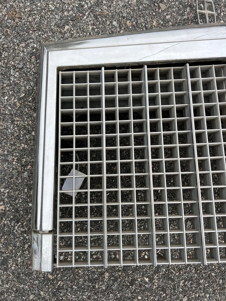 1985-1989 Lincoln Town Car Ford OE Chrome Front Grill Insert Panel E5VB8150AB - Image 2 of 4