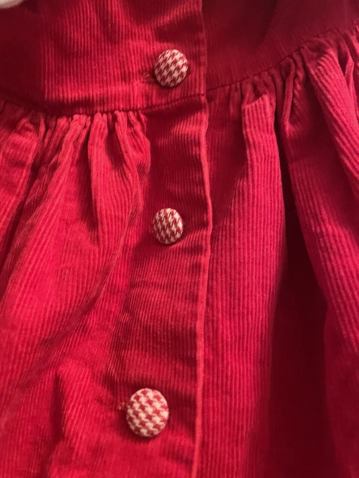 Vestido de Natal feminino de veludo vermelho com colarinho bordado - Medidas - Imagem 3 de 4