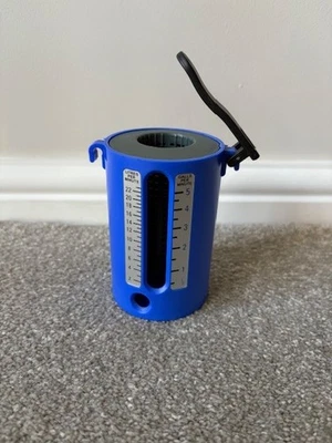 WATER FLOW CUP WEIR CUP GAUGE 2-22LTR / 1/2-5 GALLONS Plumbing DICKIE DYER BLUE