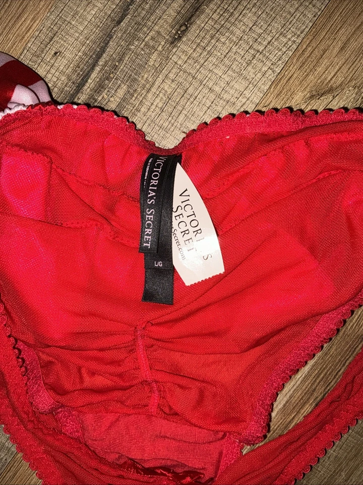 NUEVO CON ETIQUETAS Victoria’s Secret Navidad Jingle Bell Bragas Satén Volantes Butt Rojo *Grandes Foto 4 de 4