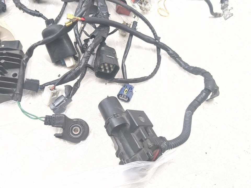 12-16 Honda CBR1000RR ECU Regulador Cableado Relé Sensor Kit Eléctrico Foto 3 de 4
