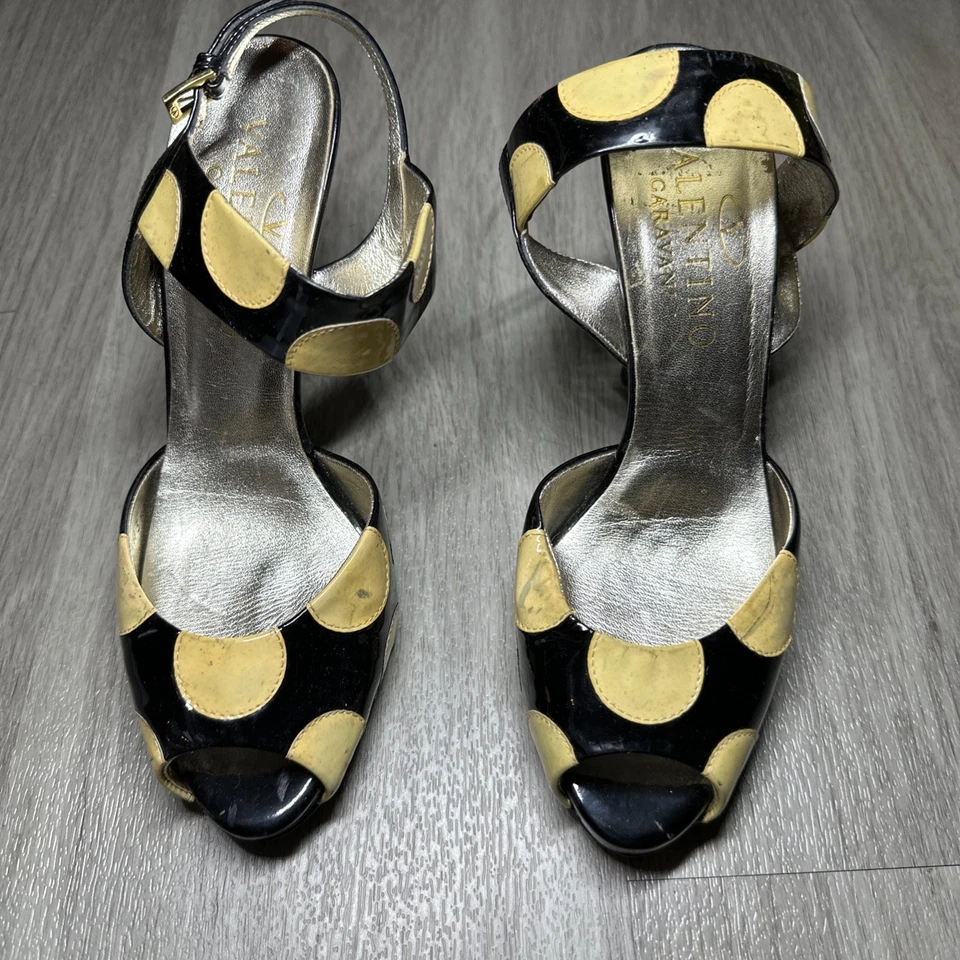 Valentino Garavani WOMEN High Patent Leather Polka Dot Peep Toe Pump EURO 36.5 - Image 2 of 4