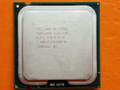 Intel Pentium Dual Core E5300 2.6Ghz 2MB 800Mhz Socket 775 SLGTL Processor