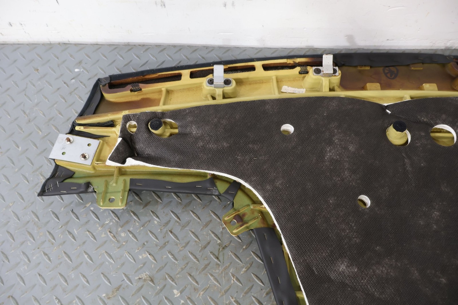 Bentley Continental 2006 Luggage shelves Set