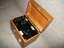 VERY NICE RESISTANCE TEMPERATURE BRIDGE METER LEEDS & NORTHRUP W/ CHECK COIL INS