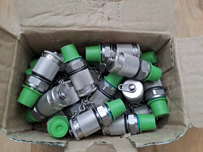Karton mit 25 Stück Stauff Prüfkupplungen 20 , 1/4 BSP A2 Edelstahl , FPM-Dichtung