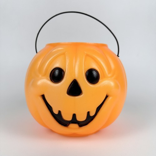 General Foam Plastic Blow Mold Pumpkin Pail Halloween Bucket Round Eyes