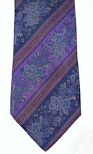 Cravatta Yves Saint Laurent 100% seta