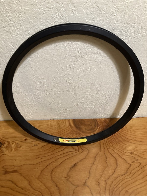 Vintage/retro 20” Velocity Cliffhanger 36h Black