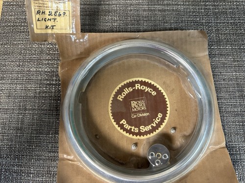 Vintage Rolls Royce Headlight Trim Ring Kit 2569 RH Side Unknown Application