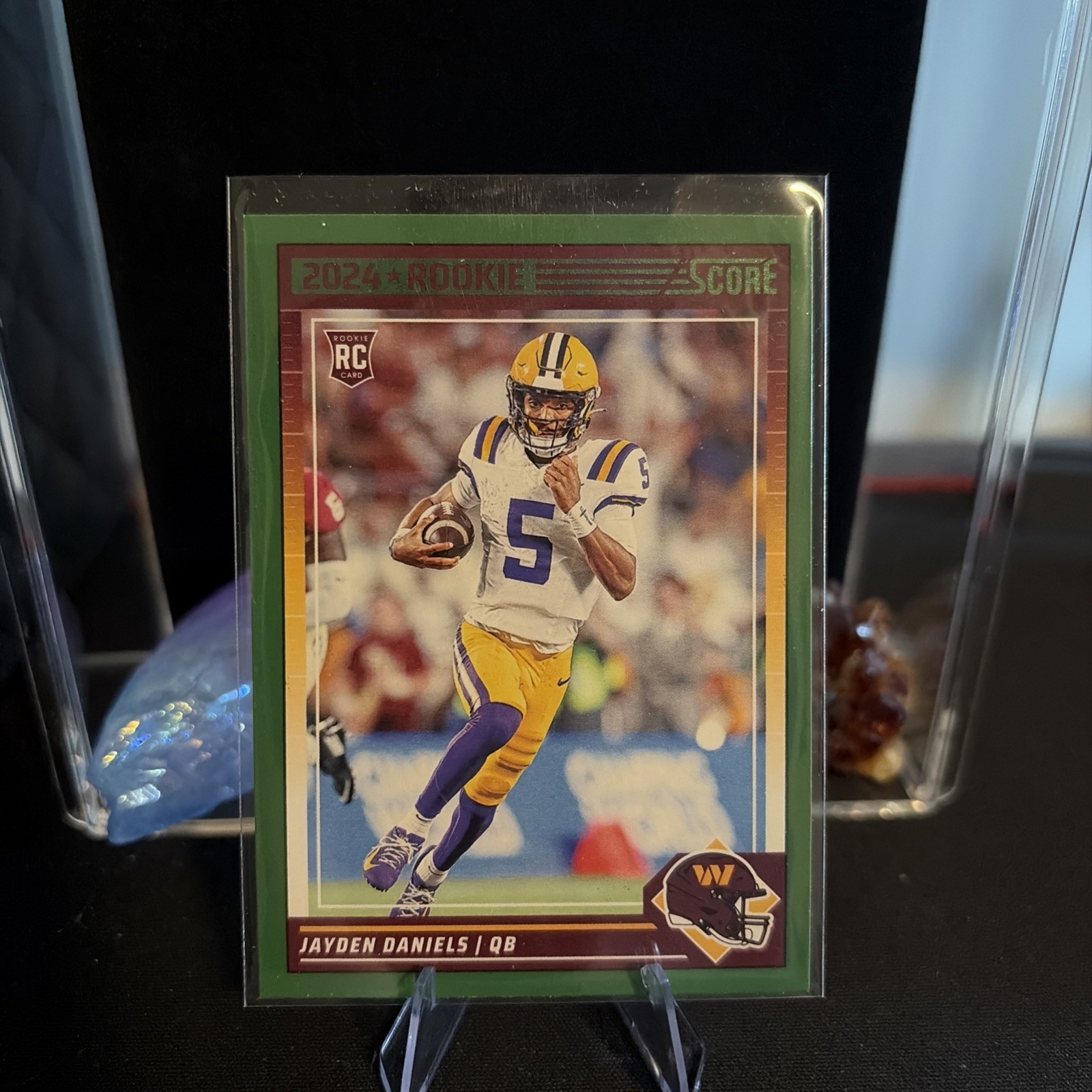 2024 Score - Rookies Jayden Daniels #302 Green (RC)