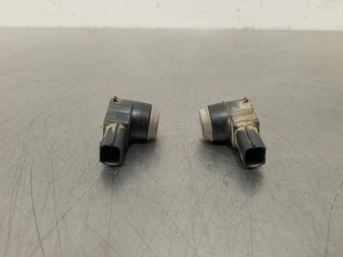 PAIR OF 14-15 DODGE DURANGO OEM REAR BUMPER SENSOR PAIR MAROON - Bild 4 von 12
