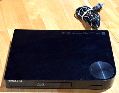 Samsung BD-F5700 Blu-ray & DVD Player - No Remote ,- Good Condition Works