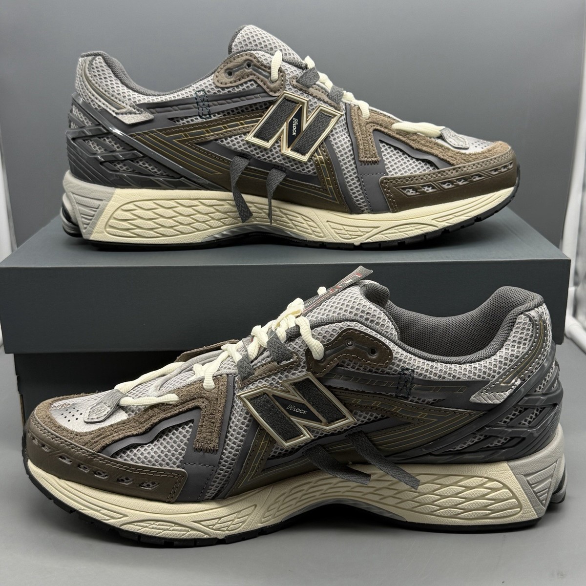 New Balance 1906AV1 Men display picture 3