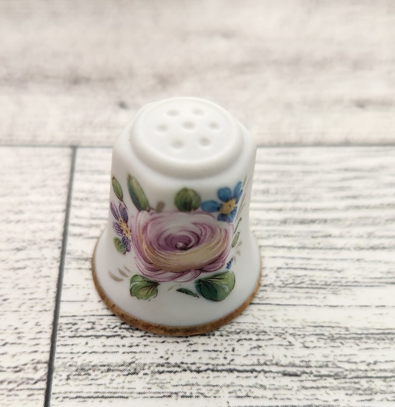 Vintage Royal West Germany Hand Painted Porcelain Thimble