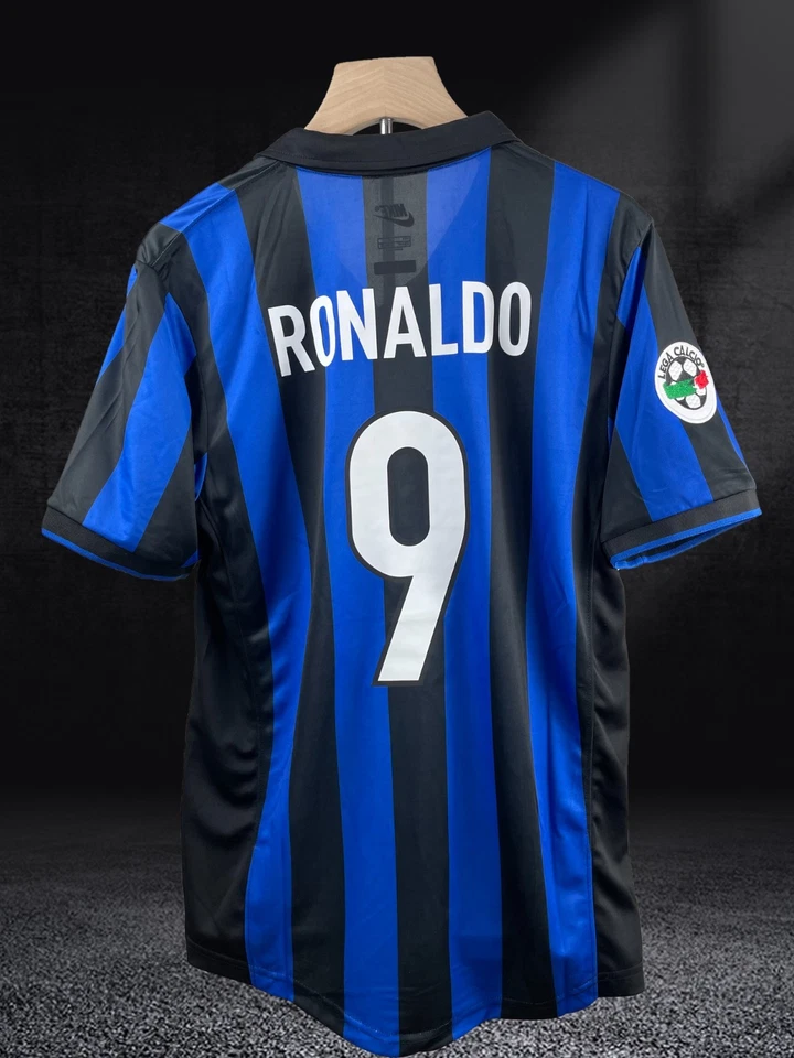 Inter Milan 98-99 Home Jersey – Iconic Serie A Kit – Ronaldo #9 - Image 2 of 4