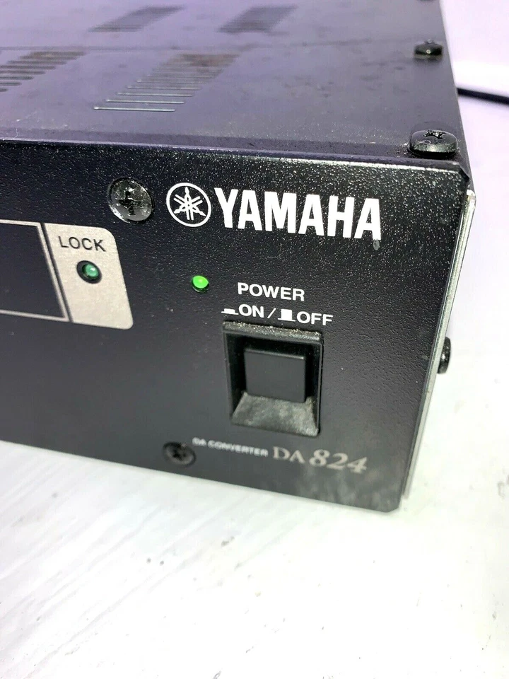 Yamaha DA 824 DA Converter, 8 Channel - Image 2 of 4