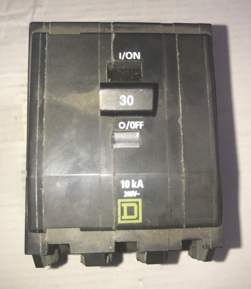 Square D QO330 Circuit Breaker – 3-Pole, 30 Amp, 240V AC, 10kA Interrupt, Plug-In Mount, Visi-Trip Indicator – For QO Loadcenters & NQOD Panels